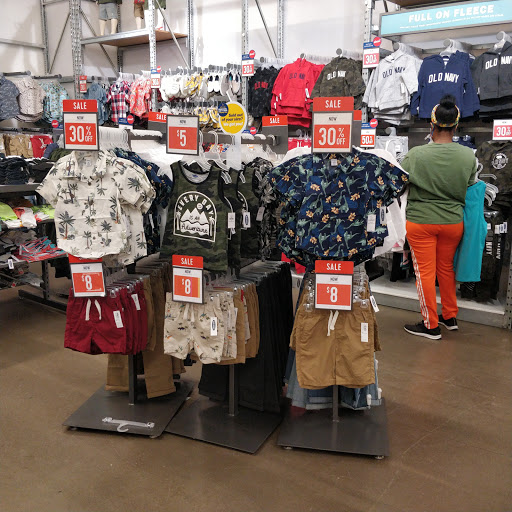 Clothing Store «Old Navy», reviews and photos, 1009 Flatbush Ave, Brooklyn, NY 11226, USA