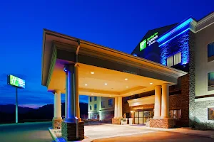 Holiday Inn Express & Suites Weston, an IHG Hotel image