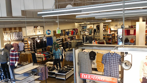 Shopping Mall «Anaheim Plaza», reviews and photos, 510 N Euclid St, Anaheim, CA 92801, USA