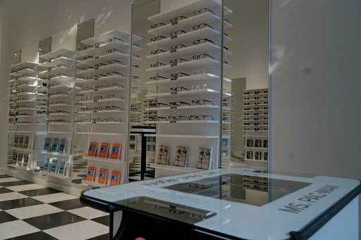 Optician «Warby Parker Annex», reviews and photos, 817 NW 23rd Ave, Portland, OR 97210, USA