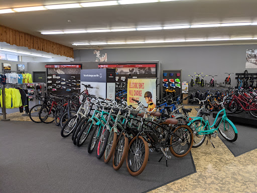 Bicycle Store «Trek Bicycle Store Greenville», reviews and photos, 1426 Laurens Rd, Greenville, SC 29607, USA