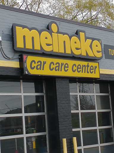 Auto Repair Shop «Meineke Car Care Center», reviews and photos, 790 Merritt Blvd, Dundalk, MD 21222, USA