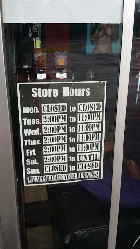 Tattoo Shop «Plan B Tattoo», reviews and photos, 730 Mitchell Blvd, Florence, AL 35630, USA