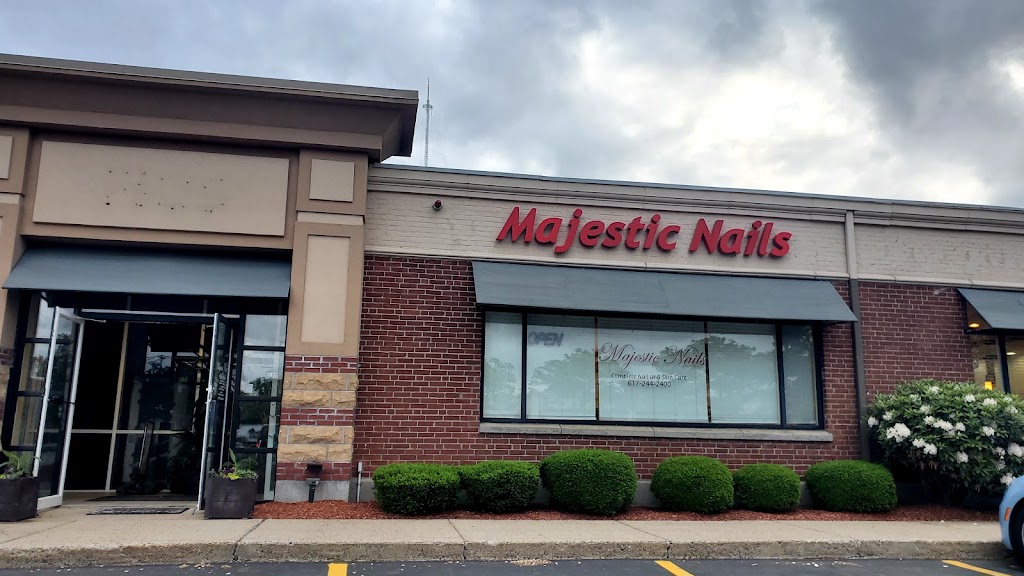 Majestic Nails 02464