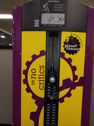 Gym «Planet Fitness», reviews and photos, 3200 W Camp Wisdom Rd, Dallas, TX 75237, USA