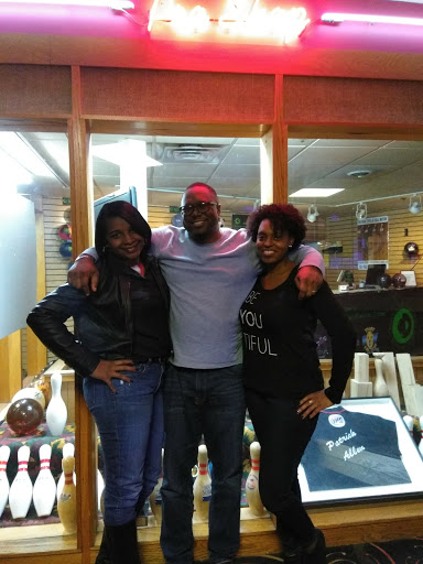 Bowling Alley «Burr Oak Bowl», reviews and photos, 3030 Burr Oak Ave, Blue Island, IL 60406, USA