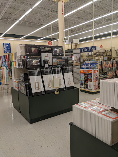 Craft Store «Hobby Lobby», reviews and photos, 5801 W Saginaw Hwy, Lansing, MI 48917, USA