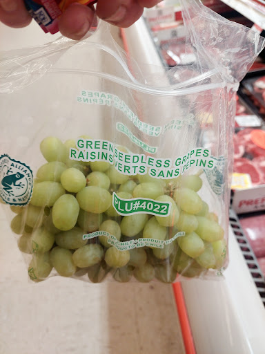 Supermarket «Foodland», reviews and photos, 103 W 1st St, Tuscumbia, AL 35674, USA