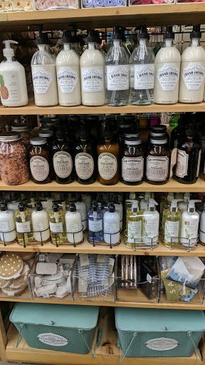 Furniture Store «Cost Plus World Market», reviews and photos, 1800 W Rio Salado Pkwy #150, Tempe, AZ 85281, USA