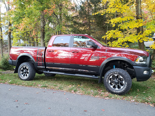 Auto Repair Shop «Bear Chrysler Dodge Jeep Ram», reviews and photos, 1127 Pine St, Berwick, PA 18603, USA