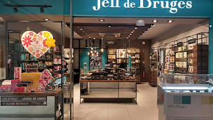Photo n°1 de Jeff de Bruges à Levallois-Perret ()