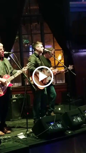 Bar & Grill «EvenFlow Music & Spirits», reviews and photos, 302 W State St, Geneva, IL 60134, USA