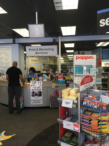Staples, 1257 2nd Ave, New York, NY 10065, USA, 