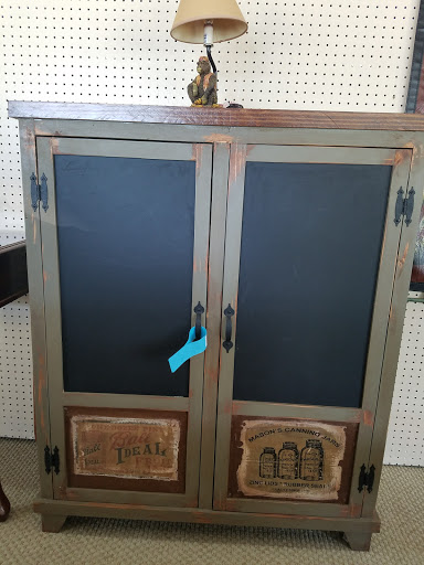 Consignment Shop «Treasure Chest Outlet», reviews and photos, 927 N Tennessee St, Cartersville, GA 30120, USA