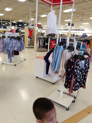 Department Store «Marshalls», reviews and photos, 901 W 136th St, Kansas City, MO 64145, USA