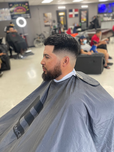 Barber Shop «Chacabana Barber Shop», reviews and photos, 5002 Eisenhauer Rd, San Antonio, TX 78218, USA