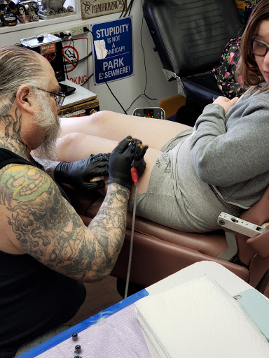 Tattoo Shop «American Graffiti Tattoos», reviews and photos, 630 W Grand River Ave, Brighton, MI 48116, USA