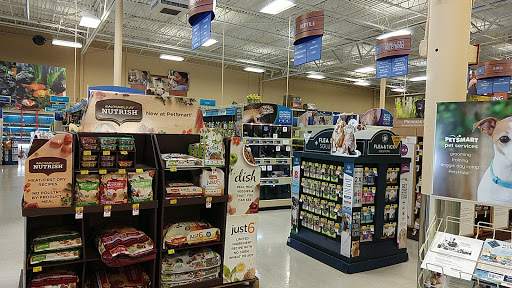 Pet Supply Store «PetSmart», reviews and photos, 1900 W International Speedway Blvd, Daytona Beach, FL 32114, USA