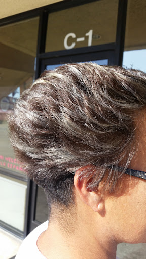 Beauty Salon «Corona Beauty Salon 