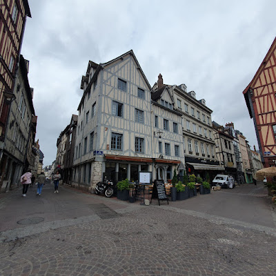 CHRONO THEMES à Rouen