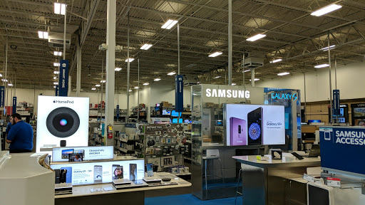 Electronics Store «Best Buy», reviews and photos, 1431 Coral Ridge Ave, Coralville, IA 52241, USA