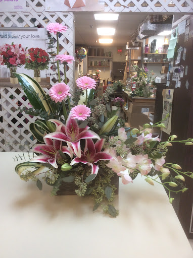 Florist «Flowers By Edie», reviews and photos, 4607 Cortez Rd W, Bradenton, FL 34210, USA