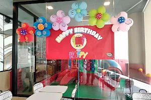 McDonald's Ampangan DT image