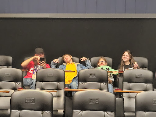 Movie Theater «Studio Movie Grill», reviews and photos, 8954 S. Broadway Ave., Tyler, TX 75703, USA