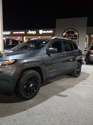 Car Dealer «Westgate Chrysler Jeep Dodge Ram», reviews and photos, 2695 E Main St, Plainfield, IN 46168, USA