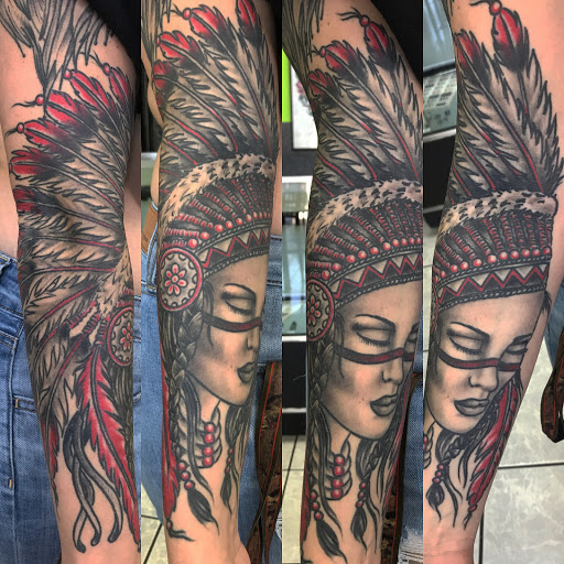 Tattoo Shop «Electric Voodoo Tattoo», reviews and photos, 34 Union Way # A, Vacaville, CA 95687, USA