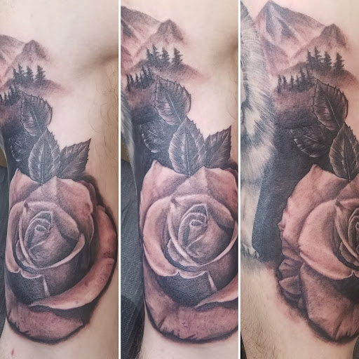 Tattoo Shop «Grapes Designs», reviews and photos, 103 S 3rd St, Scottsville, KY 42164, USA