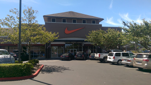 Sporting Goods Store «Nike Factory Store», reviews and photos, 1111 N Roosevelt Dr #400, Seaside, OR 97138, USA