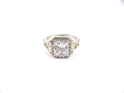 Jewelry Designer «Michael Moses Jewelers», reviews and photos, 2525 West Coast Hwy, Newport Beach, CA 92663, USA