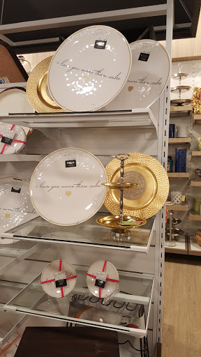 Department Store «HomeGoods», reviews and photos, 99 Executive Blvd S, Southington, CT 06489, USA