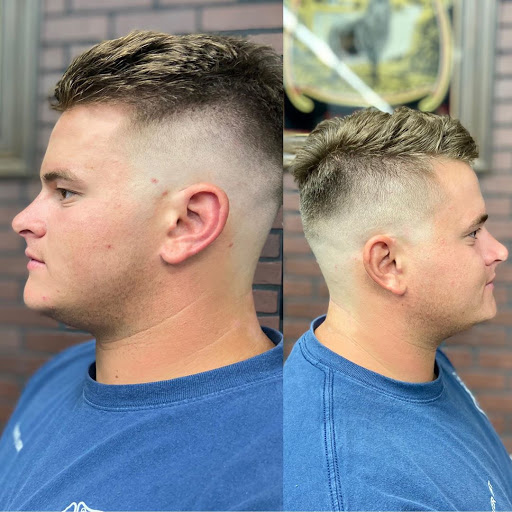 Barber Shop «The Barbers Garage», reviews and photos, 1185 E Alfred St, Tavares, FL 32778, USA