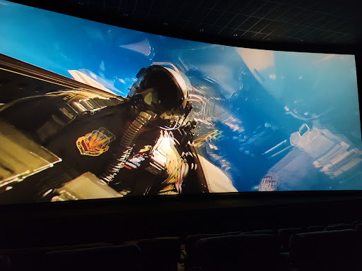 Movie Theater «B&B Theatres Shawnee 18», reviews and photos, 16301 Midland Dr, Shawnee, KS 66217, USA