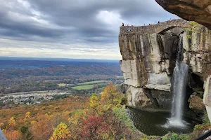 Rock City Gardens image