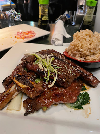 Asian Fusion Restaurant «Mon Jin Lau», reviews and photos, 1515 E Maple Rd, Troy, MI 48083, USA