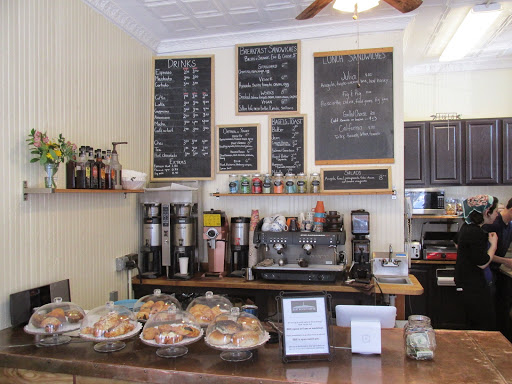 East Rock Coffee, 49 Cottage St, New Haven, CT 06511, USA, 