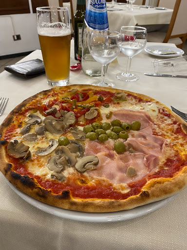 Ristorante & Pizza Gringhelon in Erba, Provincia di Como