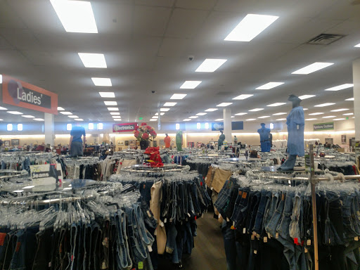 Thrift Store «Discover Goodwill Powers Retail Center», reviews and photos, 2655 Waynoka Pl, Colorado Springs, CO 80915, USA