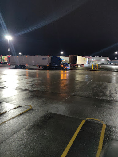 Warehouse «Costco Wholesale Depot», reviews and photos, 4000 142nd Ave E, Sumner, WA 98390, USA