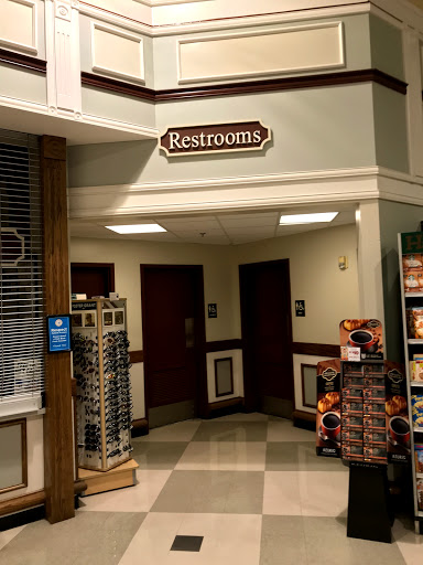 Grocery Store «Harris Teeter», reviews and photos, 2476 Nimmo Pkwy, Virginia Beach, VA 23456, USA