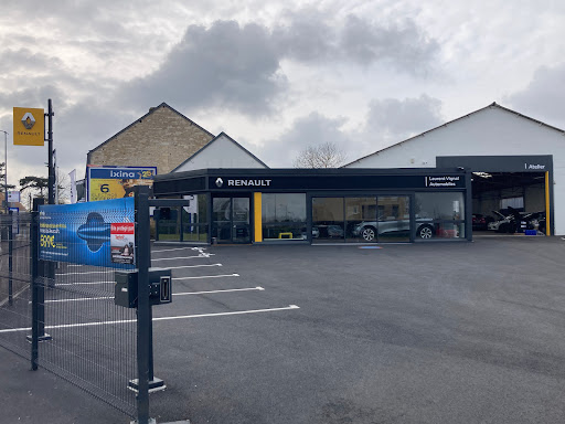 Photo 4 - Verson Auto