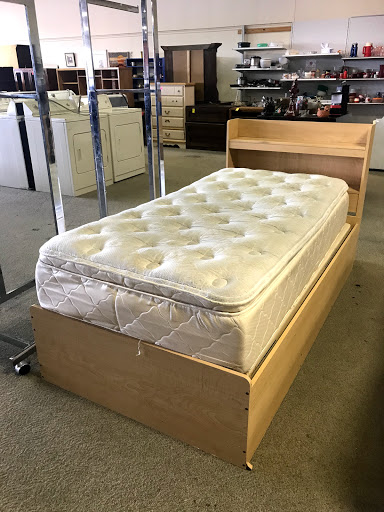 Thrift Store «Salvation Army Thrift Store», reviews and photos, 5042 S Padre Island Dr, Corpus Christi, TX 78411, USA