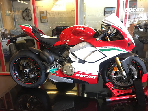 Motorcycle Dealer «Munroe Motors», reviews and photos, 412 Valencia St, San Francisco, CA 94103, USA