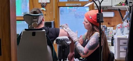 Explore cute finger tattoo ideas, creative tattoo ideas in Anchorage, available at Anchorage Tattoo Studio