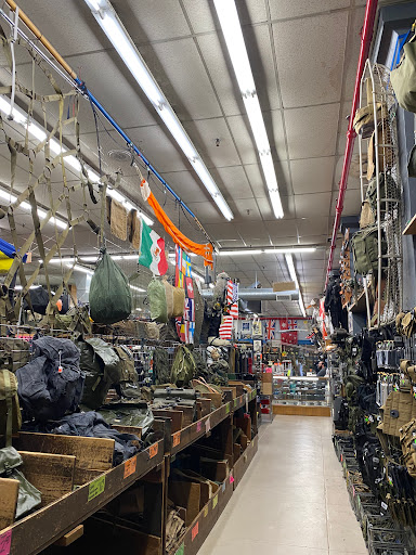 Sporting Goods Store «Andy & Bax Sporting Goods», reviews and photos, 324 SE Grand Ave, Portland, OR 97214, USA