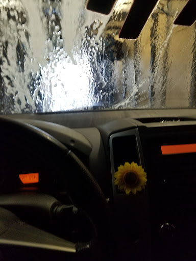 Car Wash «Mr Wash Express», reviews and photos, 7996 Georgia Ave, Silver Spring, MD 20910, USA