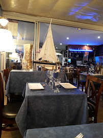 Atmosphère du Restaurant français La Ramade à Le Lavandou - n°1